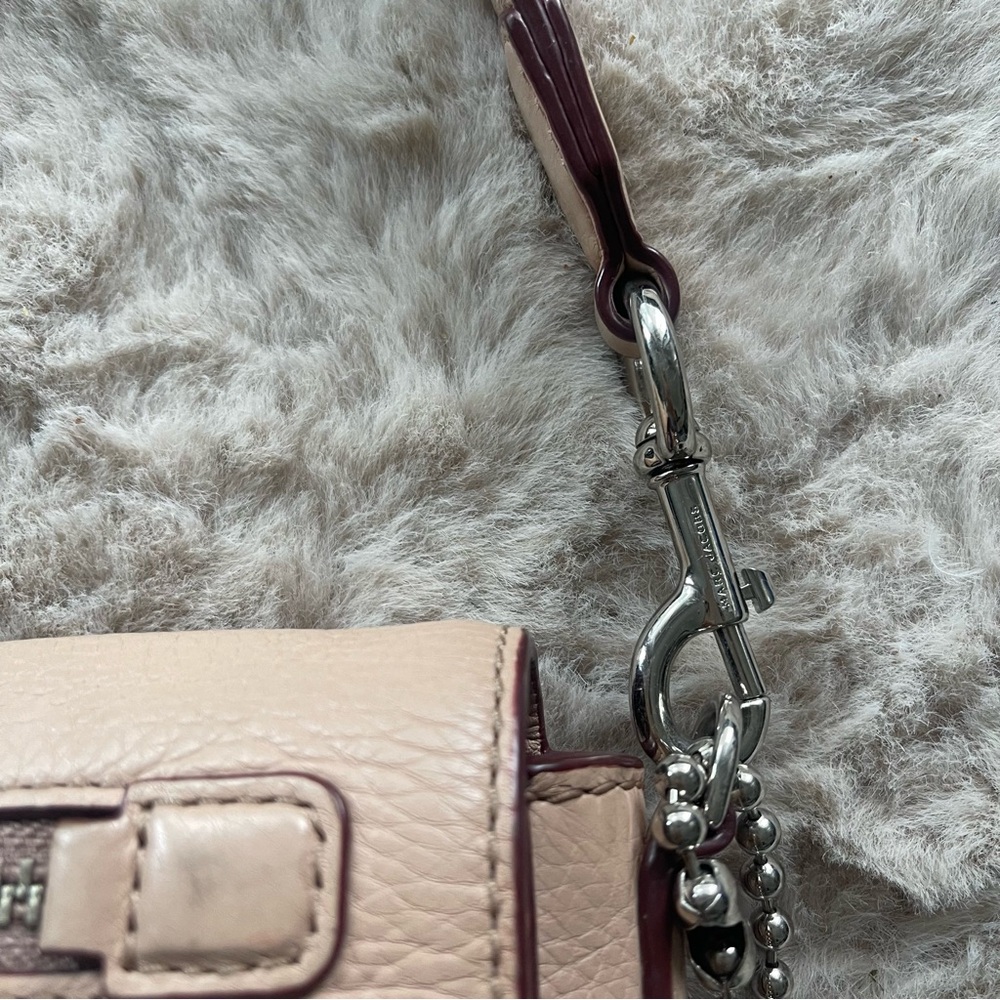 Marc Jacobs Soft Peach Leather Crossbody - Picture 4 of 16